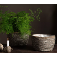 Komplet Dwóch Naturalnych Doniczek w Stylu Boho – Doskonałe do Wnętrz i na Prezent