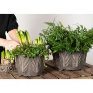 Metalowe Doniczki Kwiat – Komplet Dwóch, Odporne na Rdzę