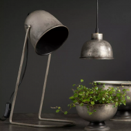 Lampa Stołowa w Stylu Loft – Metalowa, Srebrna