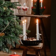 Świecznik Kandelabr z Czarnego Żeliwa – Nowoczesna Dekoracja na Cztery Świece