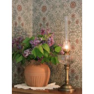 Wysoka Lampa Naftowa na Stopie – Szkło i Stare Złoto