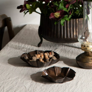 Komplet Metalowych Podstawek – Dekoracyjne i Funkcjonalne