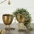 Złota Metalowa Osłonka Wielkanocna w Kształcie Jajka na Nóżkach – Elegancka Dekoracja
