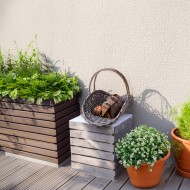 Kosz na Drewno z Wierzby – Stylowy Dodatek do Kominka