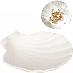Biała misa w kształcie muszli – dekoracyjny talerzyk na drobiazgi