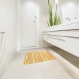 Naturalna bambusowa mata łazienkowa 60x40 cm – Antypoślizgowa, elegancka i trwała