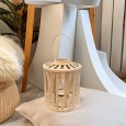 Duży lampion boho z bambusa ze szklanym świecznikiem i uchwytem