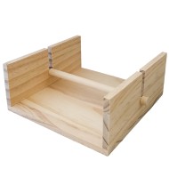 Drewniany serwetnik z obciążnikiem – naturalne drewno 19×19 cm