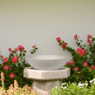 Misa ogrodowa jasnoszara z recyklingu 30 cm do poidełka lub dekoracji