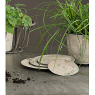 Podstawka beżowa 15 cm z imitacją piaskowca z tworzywa z recyklingu