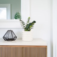 Doniczka ceramiczna biała matowa 15x12,5 cm nowoczesna do roślin domowych