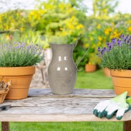 Emaliowana Konewka w Kształcie Dzbanka – Klasyczny i Nowoczesny Akcent do Twojego Domu