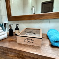 Drewniane pudełko barberskie z szybą 25 cm – organizer i dekoracja