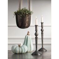 Świecznik kandelabr metalowy na jedną świecę postarzane srebro 33 cm