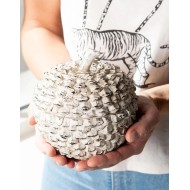 Pudełko dekoracyjne szyszka beżowe organizer na biżuterię prezent