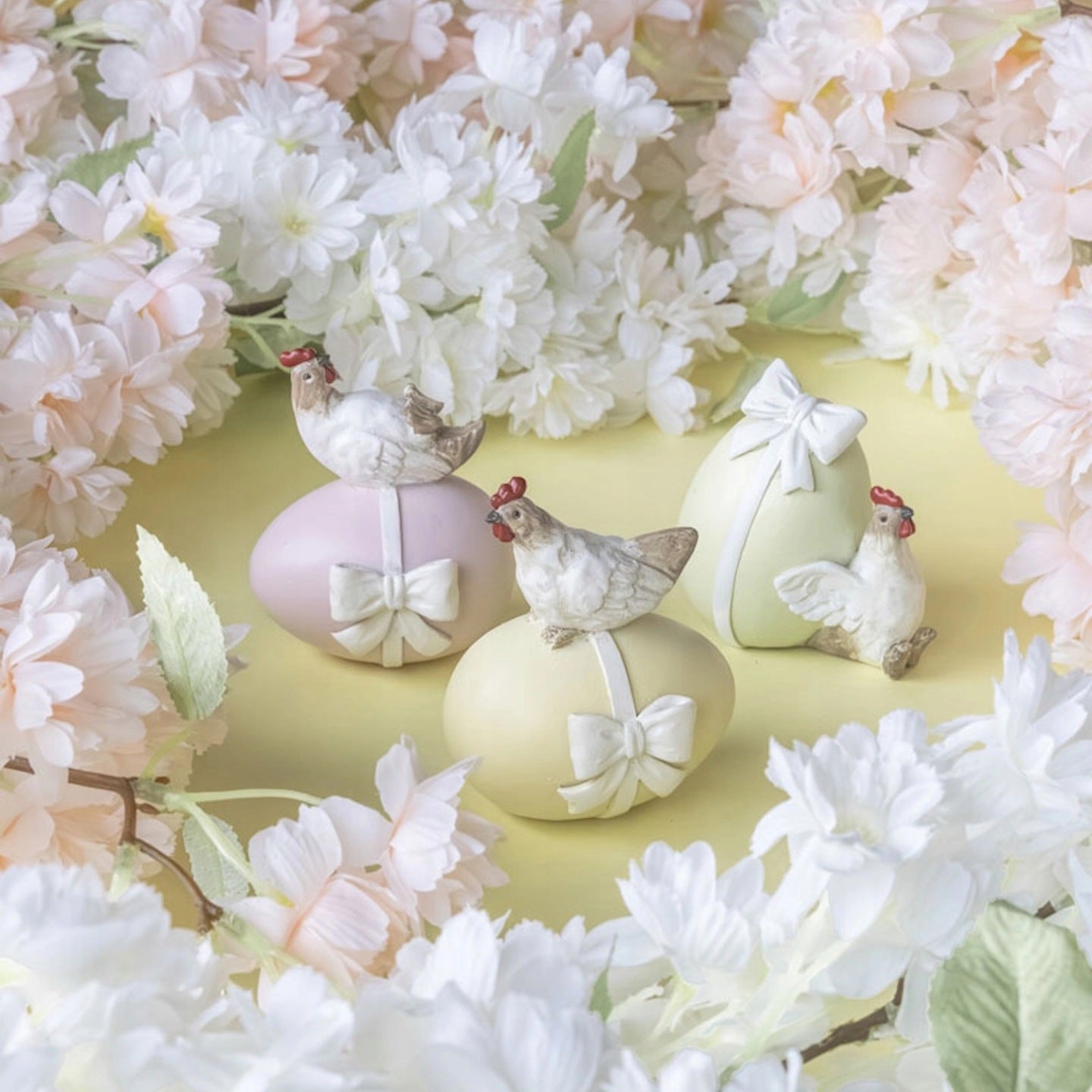 FIGURKA KURA JAJKO 3 SZT