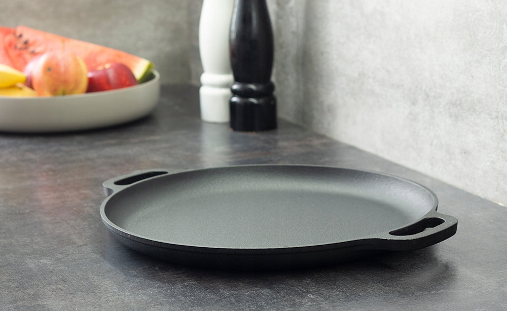 PATELNIA ŻELIWNA okrągła śr. 35cm