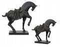 FIGURKA KOŃ CZARNY MAT 34CM
