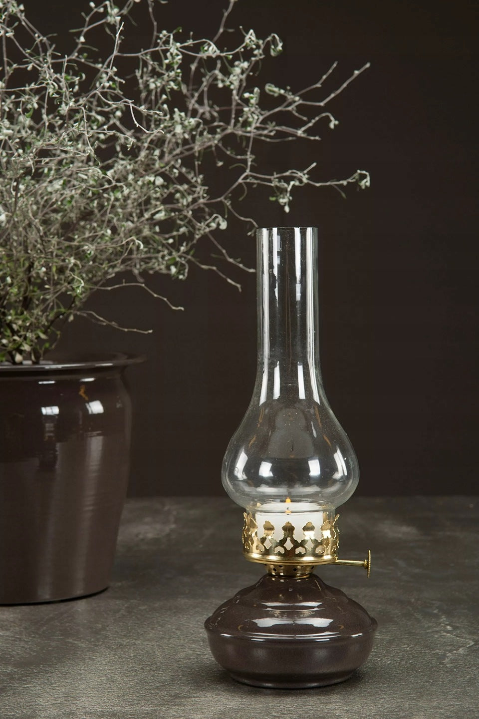 ŚWIECZNIK TEALIGHT LOFT BRĄZOWY IMITACJA LAMPY NAFTOWEJ METAL SZKŁO 27CM