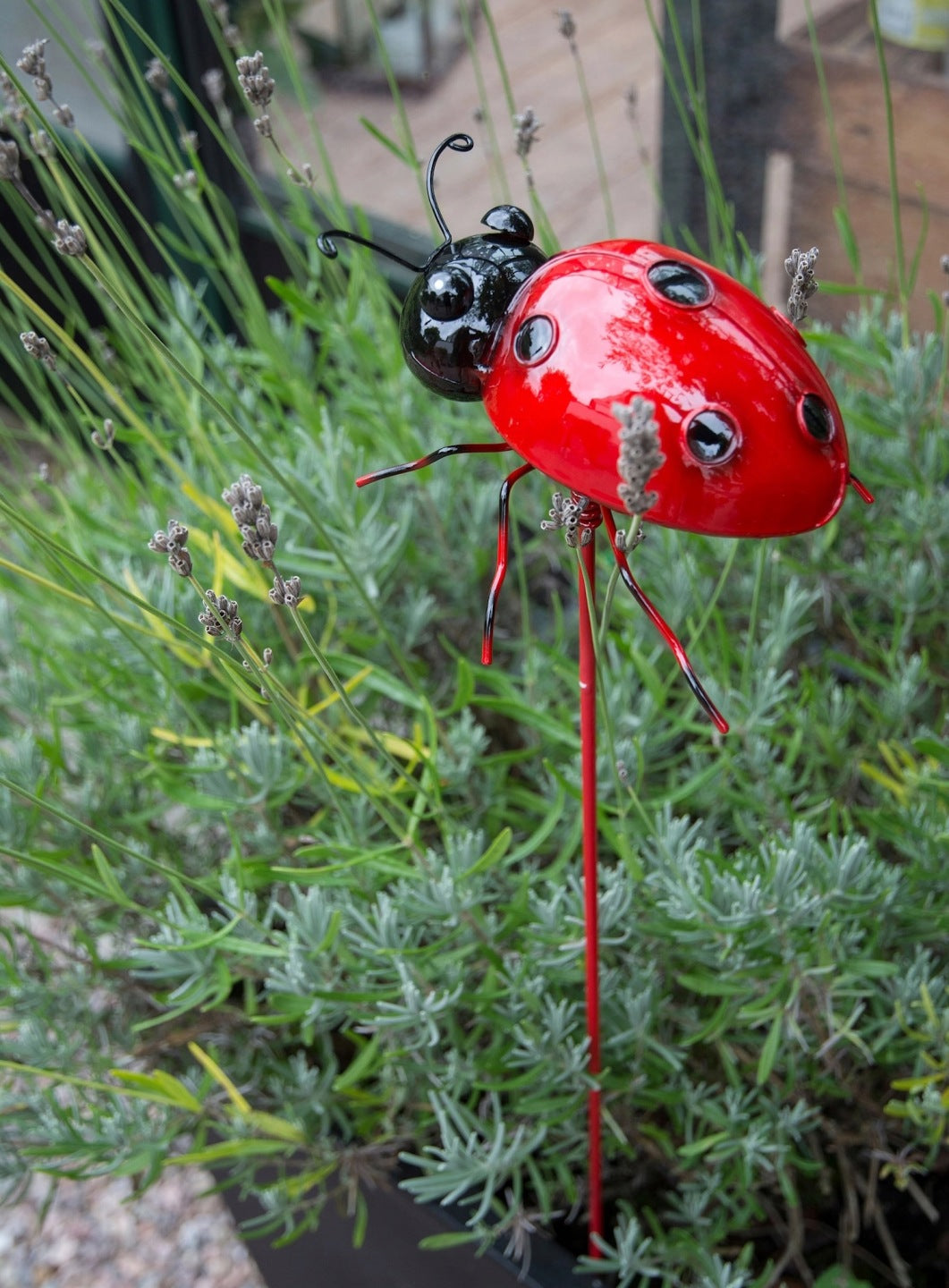 DEKORACJA OGRODOWA OZDOBA DO WBICIA W TRAWNIK OGRODU BIEDRONKA CZERWONA